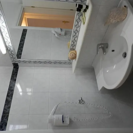 Nissiotiko & דירה *