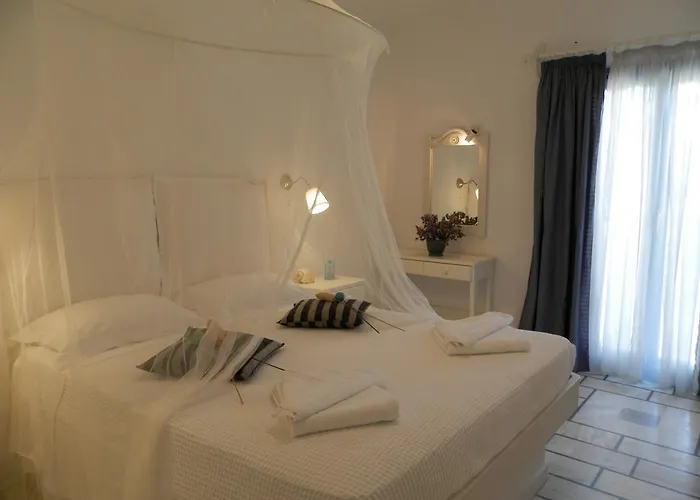 واستوديوهات نيسيوتيكو *