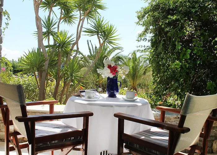 شقة واستوديوهات نيسيوتيكو دريوس